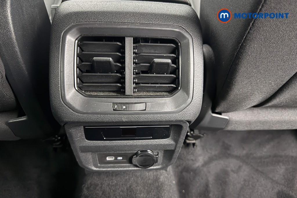 Volkswagen Tiguan Allspace Life Automatic Petrol SUV - Stock Number (1658706) - 22nd supplementary image