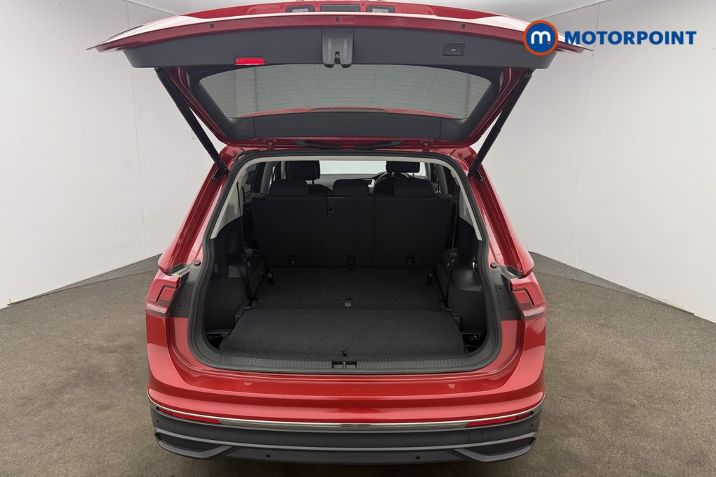 Volkswagen Tiguan Allspace Life Automatic Petrol SUV - Stock Number (1658706) - 23rd supplementary image