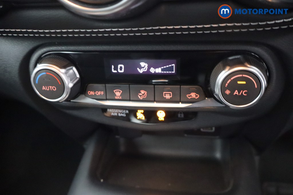 Nissan Juke N-Connecta Automatic Petrol SUV - Stock Number (1658961) - 18th supplementary image
