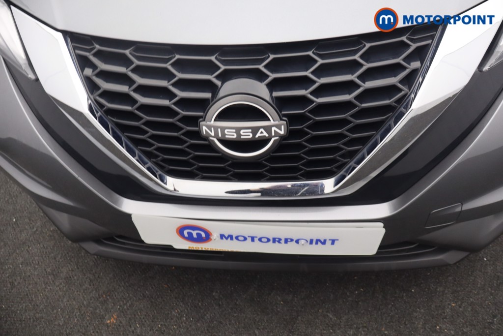 Nissan Juke N-Connecta Automatic Petrol SUV - Stock Number (1658961) - 24th supplementary image