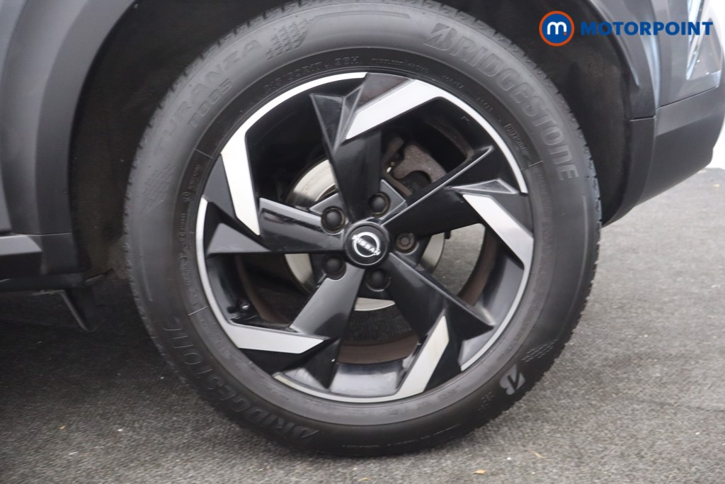 Nissan Juke N-Connecta Automatic Petrol SUV - Stock Number (1658961) - 30th supplementary image