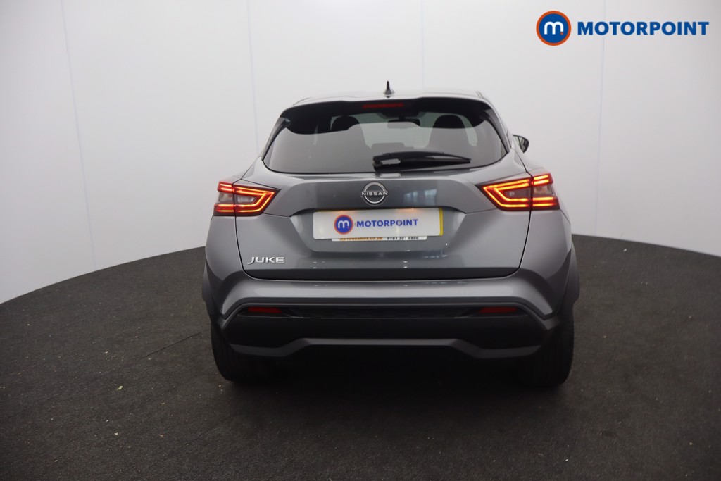Nissan Juke N-Connecta Automatic Petrol SUV - Stock Number (1658961) - 1st supplementary image