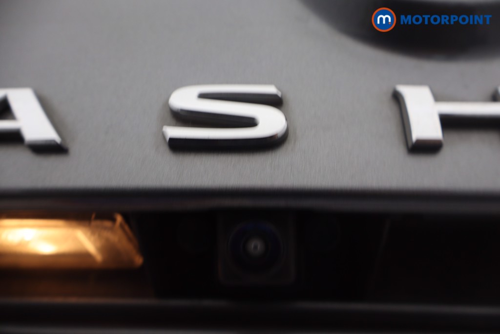 Nissan Qashqai Tekna Automatic Petrol SUV - Stock Number (1659555) - 5th supplementary image