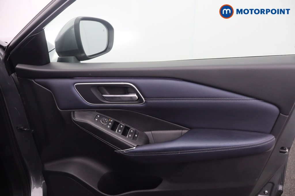 Nissan Qashqai Tekna Automatic Petrol SUV - Stock Number (1659555) - 10th supplementary image