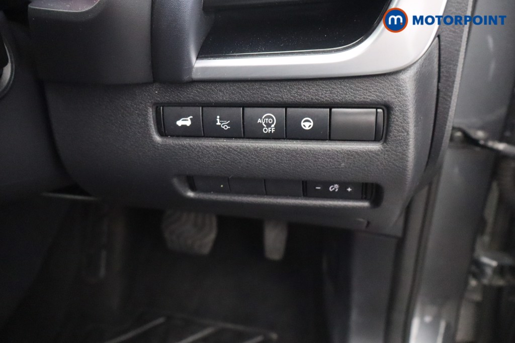 Nissan Qashqai Tekna Automatic Petrol SUV - Stock Number (1659555) - 14th supplementary image