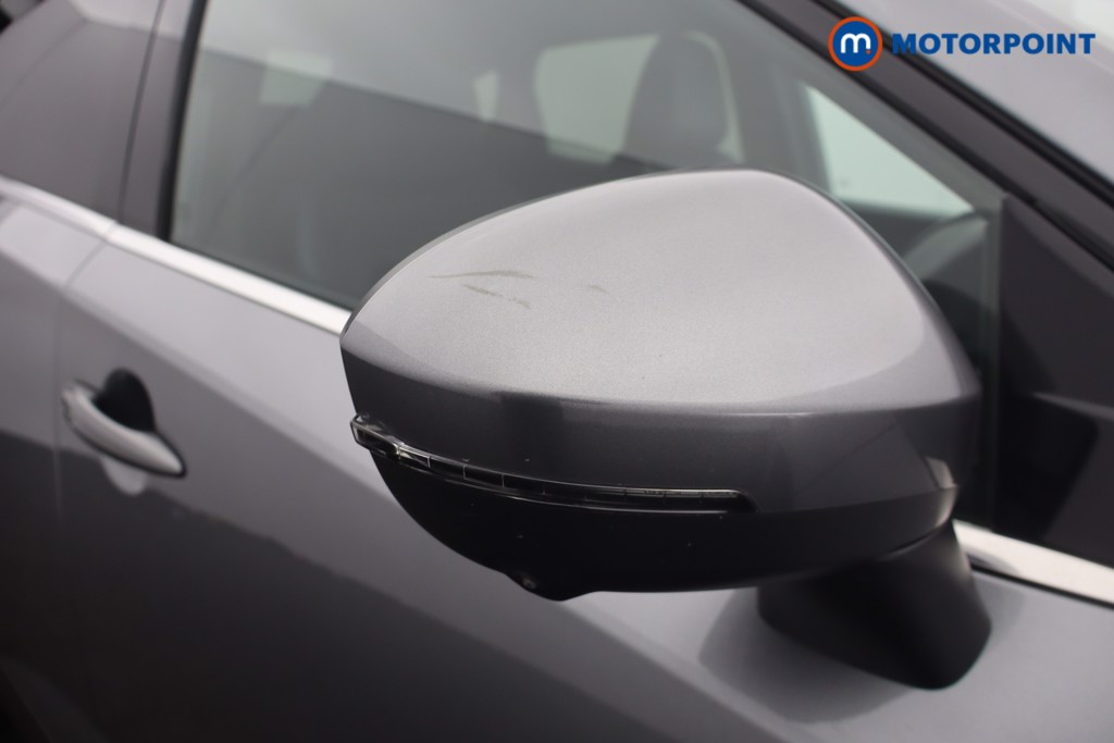 Nissan Qashqai Tekna Automatic Petrol SUV - Stock Number (1659555) - 23rd supplementary image