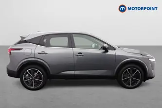 Nissan Qashqai Tekna Automatic Petrol SUV - Stock Number (1659555) - Drivers side
