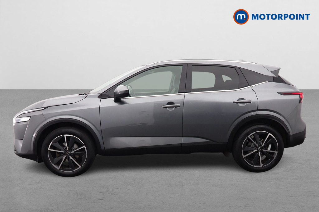 Nissan Qashqai Tekna Automatic Petrol SUV - Stock Number (1659555) - Passenger side