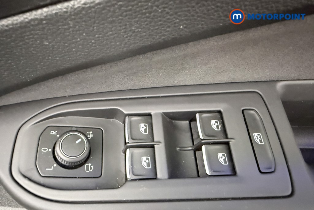 Volkswagen Golf GTD Automatic Diesel Hatchback - Stock Number (1659782) - 19th supplementary image