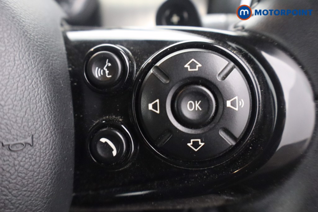 Mini Hatchback Cooper S Exclusive Automatic Petrol Hatchback - Stock Number (1660337) - 11th supplementary image