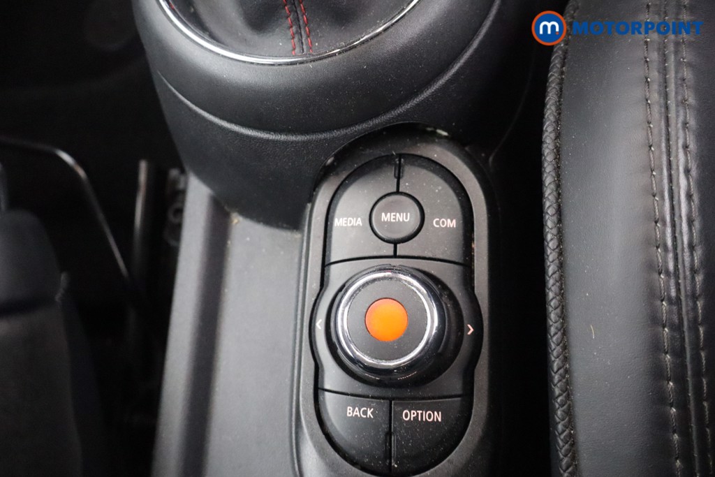 Mini Hatchback Cooper S Exclusive Automatic Petrol Hatchback - Stock Number (1660337) - 14th supplementary image