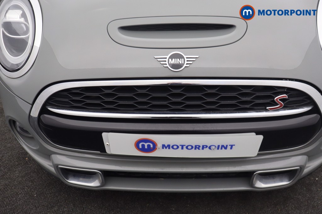 Mini Hatchback Cooper S Exclusive Automatic Petrol Hatchback - Stock Number (1660337) - 18th supplementary image