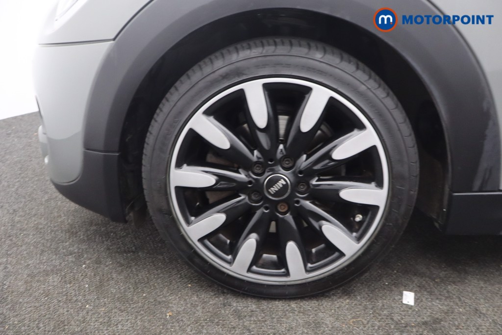 Mini Hatchback Cooper S Exclusive Automatic Petrol Hatchback - Stock Number (1660337) - 21st supplementary image