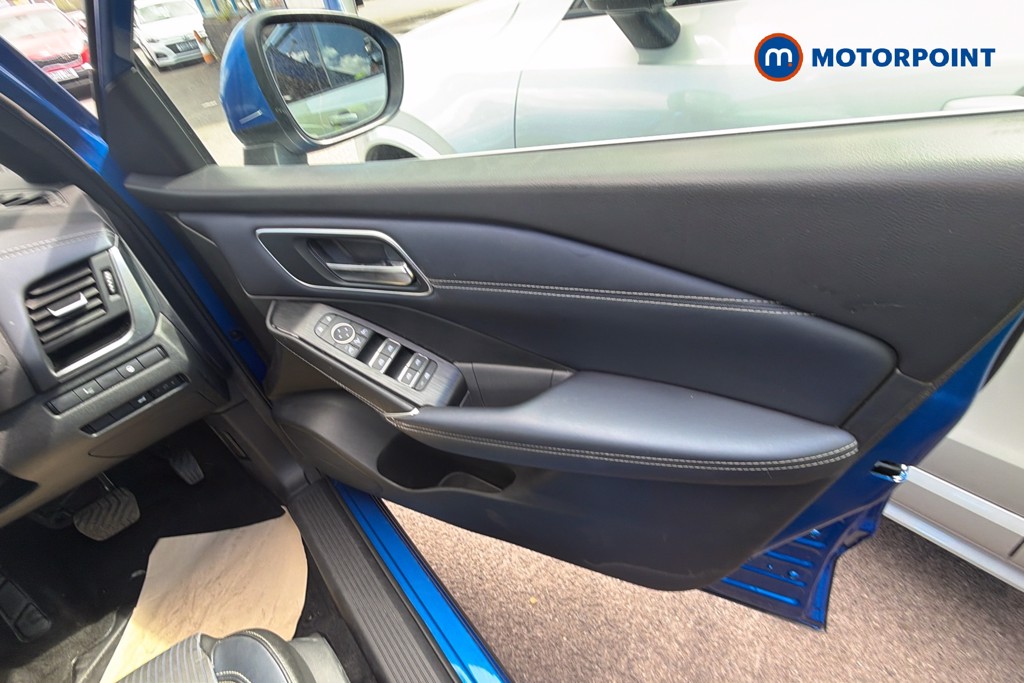 Nissan Qashqai Tekna Automatic Petrol-Electric Hybrid SUV - Stock Number (1660399) - 42nd supplementary image