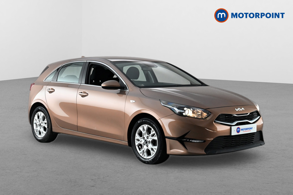Kia Ceed listing photo