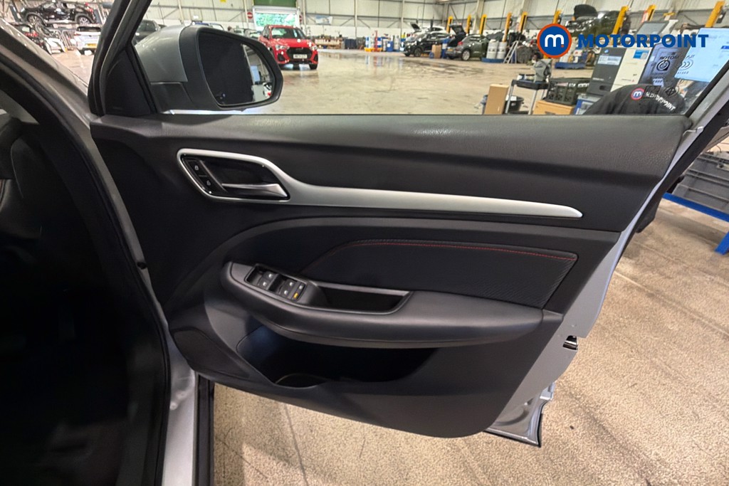 Mg Motor Uk ZS Trophy Ev Automatic Electric SUV - Stock Number (1661740) - 19th supplementary image