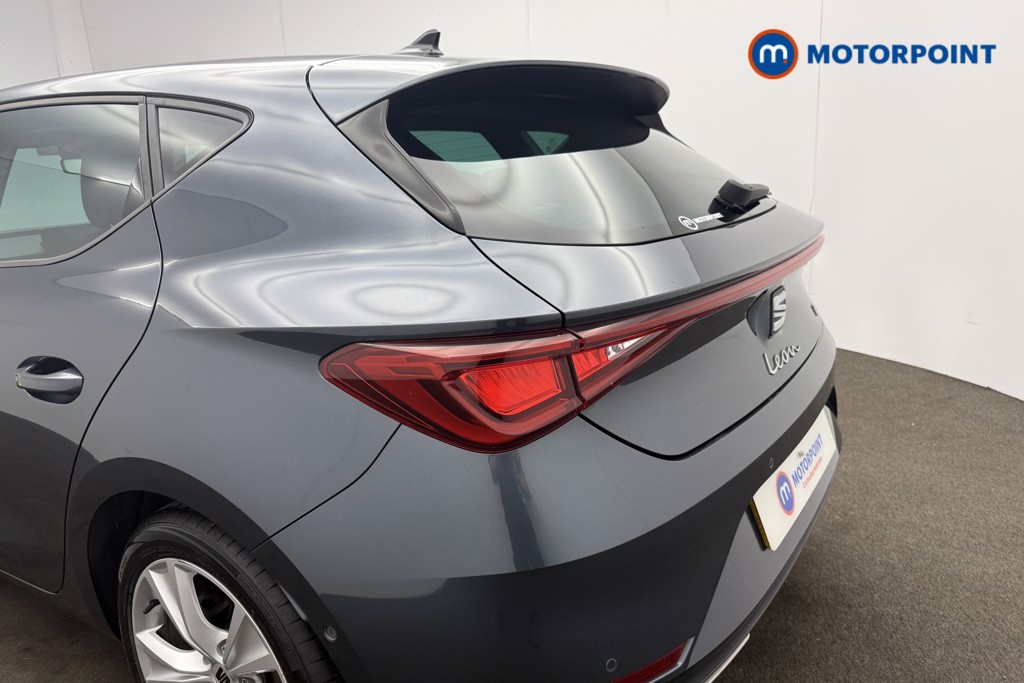 Seat Leon FR Manual Petrol Hatchback - Stock Number (1661793) - 6th supplementary image