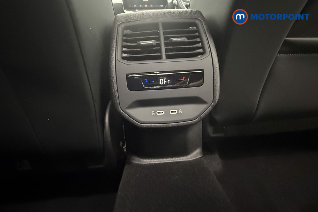 Seat Leon FR Manual Petrol Hatchback - Stock Number (1661793) - 13th supplementary image