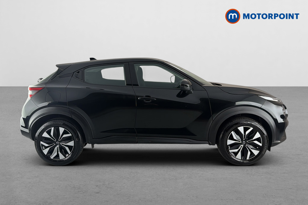 Nissan Juke Acenta Premium Manual Petrol SUV - Stock Number (1662177) - Passenger side