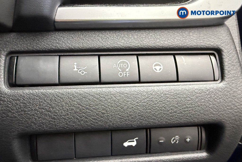 Nissan Qashqai Tekna Automatic Petrol SUV - Stock Number (1662364) - 18th supplementary image