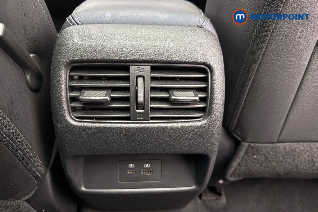 Nissan Qashqai Tekna Automatic Petrol SUV - Stock Number (1662364) - 23rd supplementary image