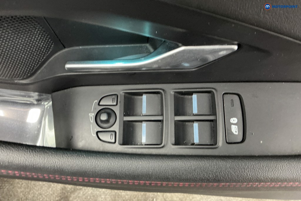 Jaguar E-Pace Chequered Flag Edition Automatic Petrol SUV - Stock Number (1663171) - 18th supplementary image