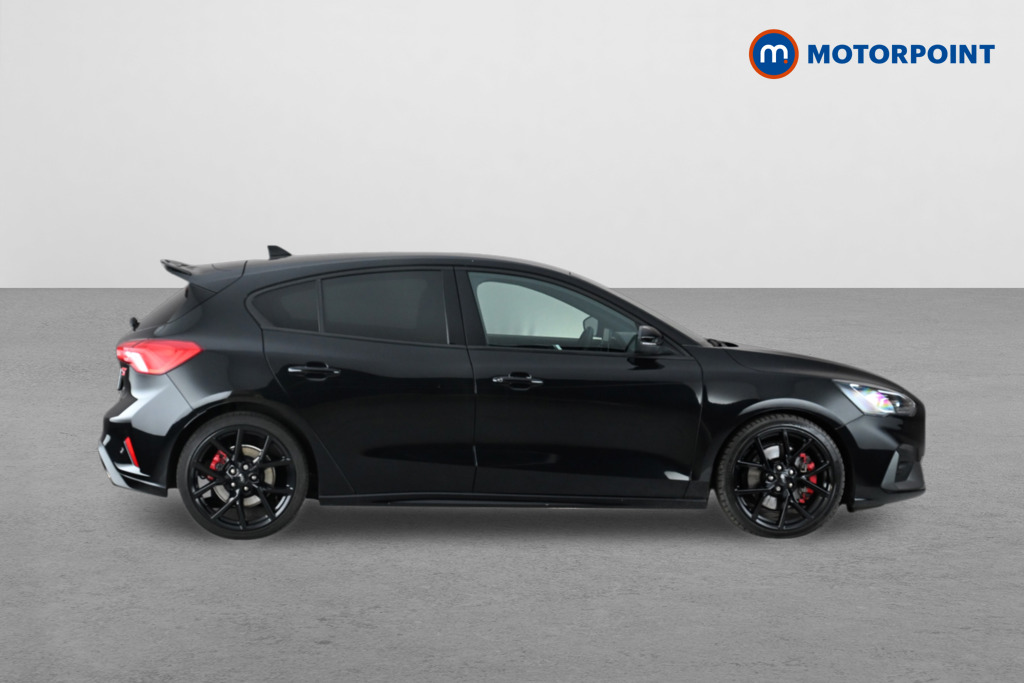Ford Focus ST Manual Petrol Hatchback - Stock Number (1663186) - Drivers side