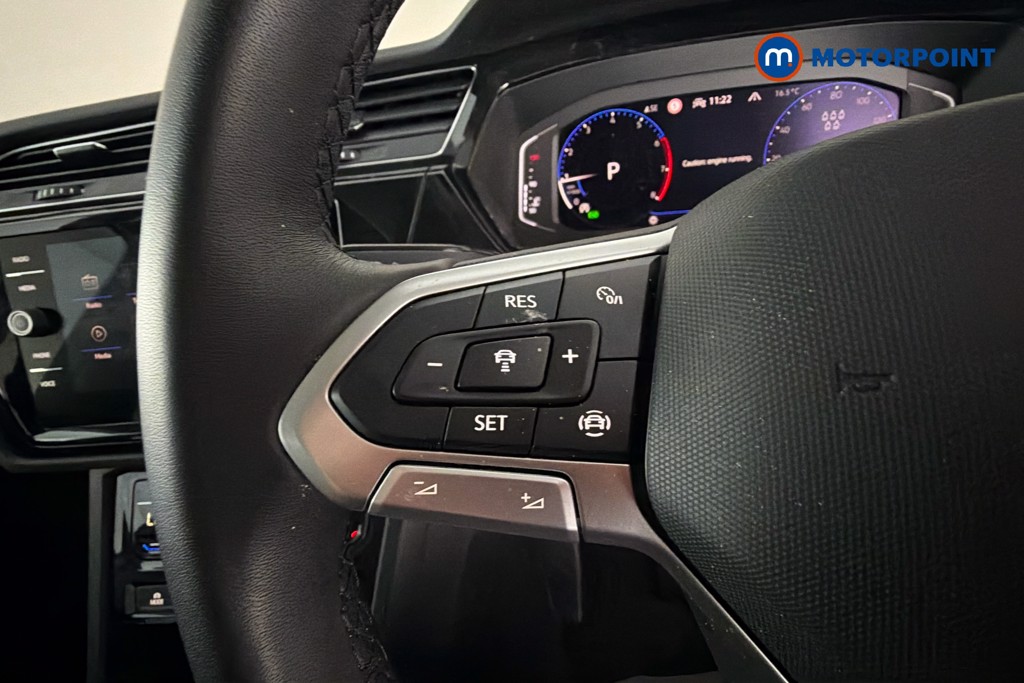 Volkswagen Touran SEL Automatic Petrol People Carrier - Stock Number (1663452) - 3rd supplementary image