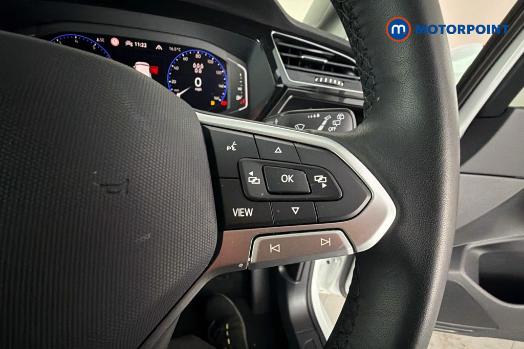 Volkswagen Touran SEL Automatic Petrol People Carrier - Stock Number (1663452) - 4th supplementary image