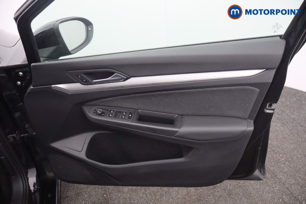 Volkswagen Golf Life Manual Petrol Hatchback - Stock Number (1663633) - 8th supplementary image