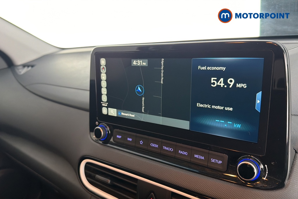 Hyundai Kona Premium Automatic Petrol-Electric Hybrid SUV - Stock Number (1663682) - 9th supplementary image