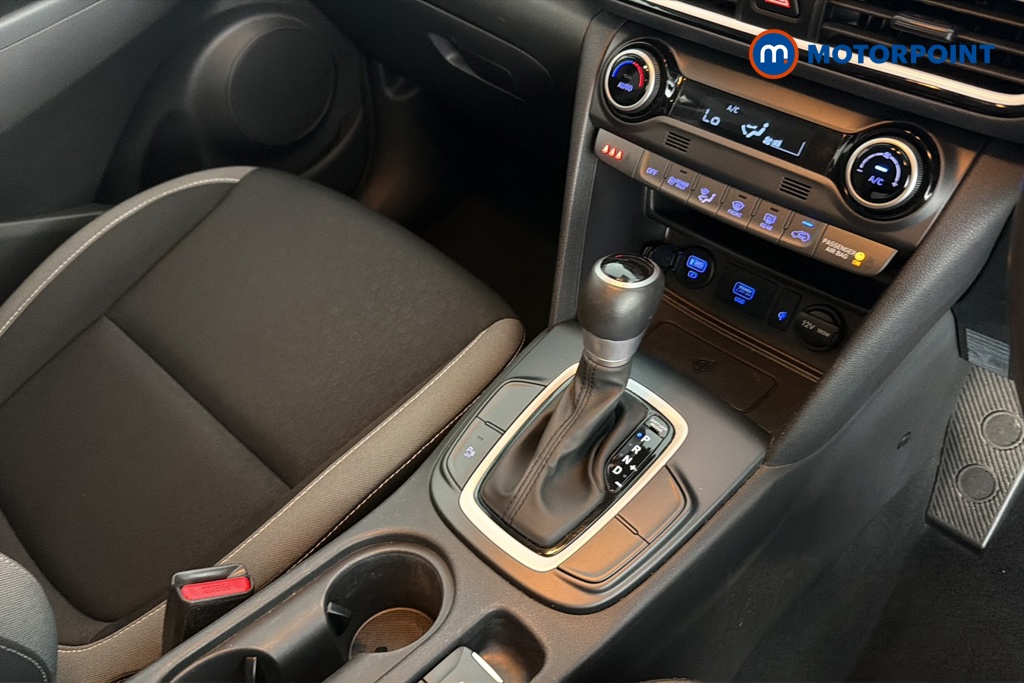 Hyundai Kona Premium Automatic Petrol-Electric Hybrid SUV - Stock Number (1663682) - 15th supplementary image