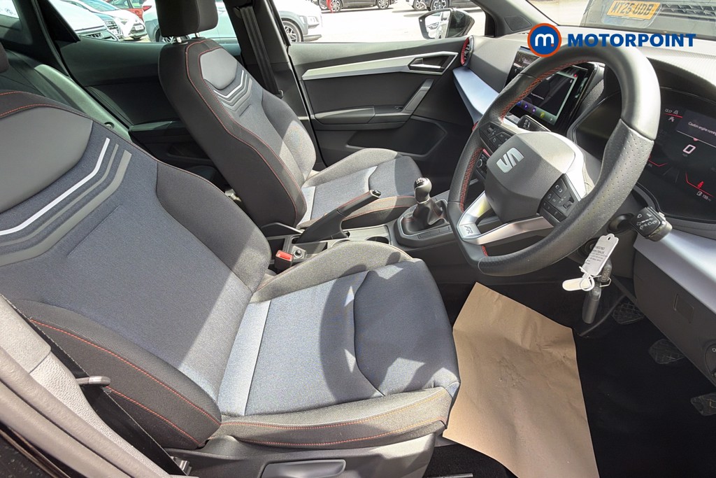 Seat Ibiza FR Manual Petrol Hatchback - Stock Number (1663763) - 7th supplementary image