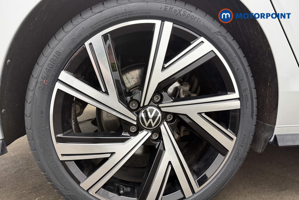 Volkswagen Golf R-Line Automatic Petrol Hatchback - Stock Number (1663888) - 10th supplementary image