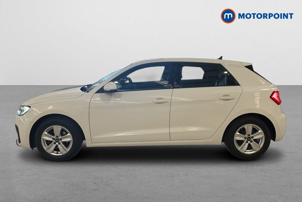 Audi A1 Technik Manual Petrol Hatchback - Stock Number (1663943) - Drivers side