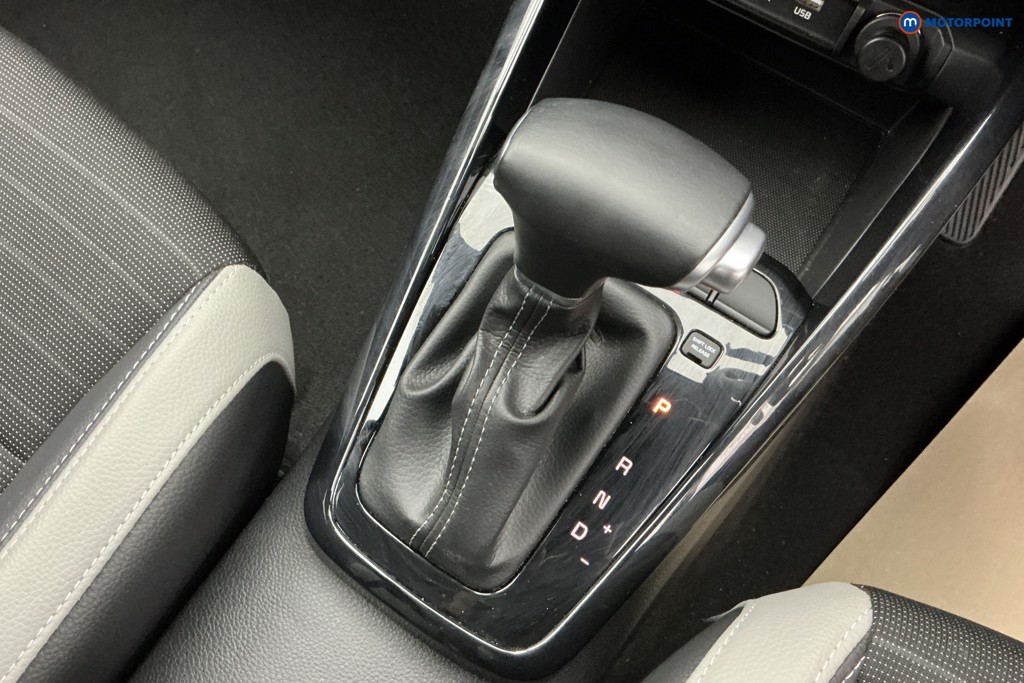KIA Stonic 3 Automatic Petrol SUV - Stock Number (1664367) - 8th supplementary image