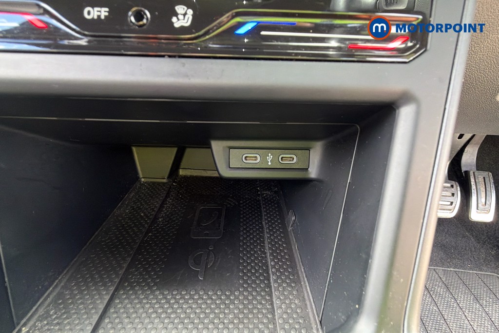 Volkswagen Taigo R-Line Automatic Petrol SUV - Stock Number (1664507) - 4th supplementary image