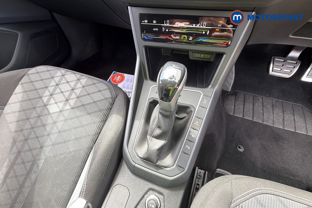 Volkswagen Taigo R-Line Automatic Petrol SUV - Stock Number (1664507) - 5th supplementary image