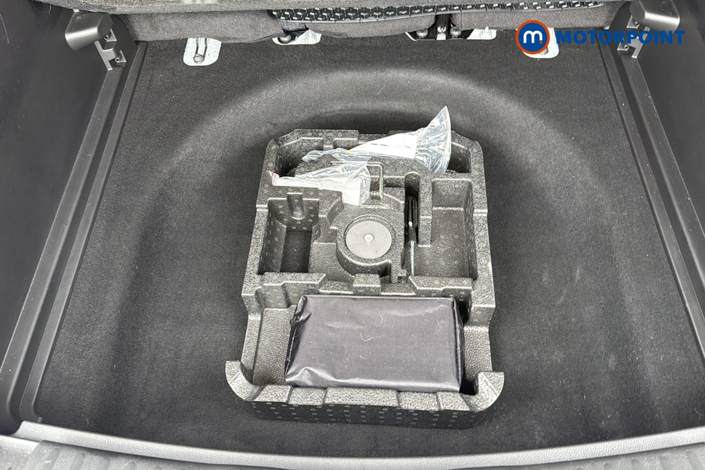 Jeep Compass Limited Automatic Petrol SUV - Stock Number (1664742) - 33rd supplementary image