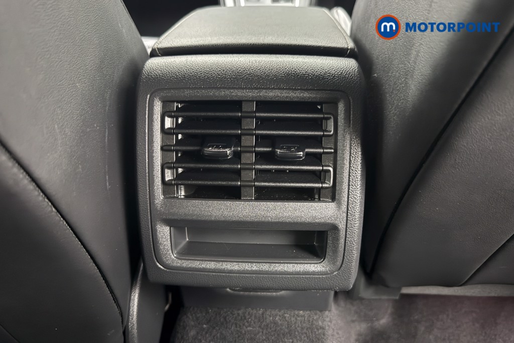 Volkswagen Golf R-Line Tiptronic Petrol Hatchback - Stock Number (1664898) - 19th supplementary image