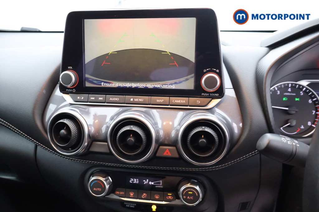 Nissan Juke N-Connecta Automatic Petrol SUV - Stock Number (1665102) - 12th supplementary image