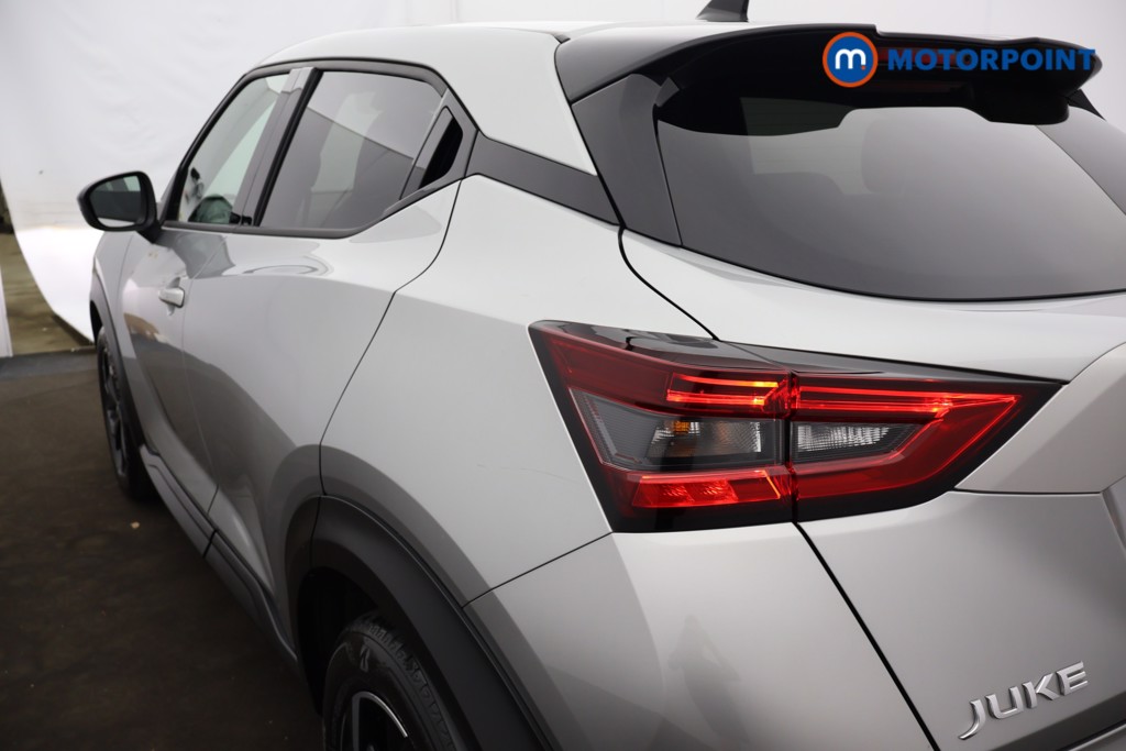 Nissan Juke N-Connecta Automatic Petrol SUV - Stock Number (1665102) - 27th supplementary image