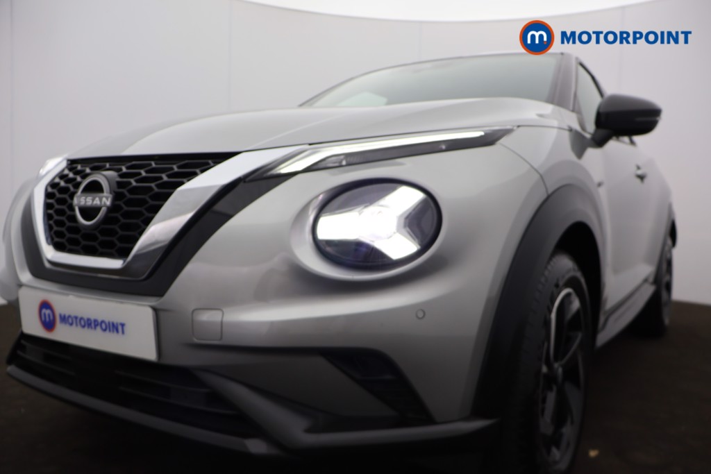 Nissan Juke N-Connecta Automatic Petrol SUV - Stock Number (1665102) - 32nd supplementary image