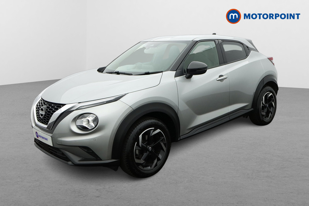 Nissan Juke N-Connecta Automatic Petrol SUV - Stock Number (1665102) - Passenger side front corner