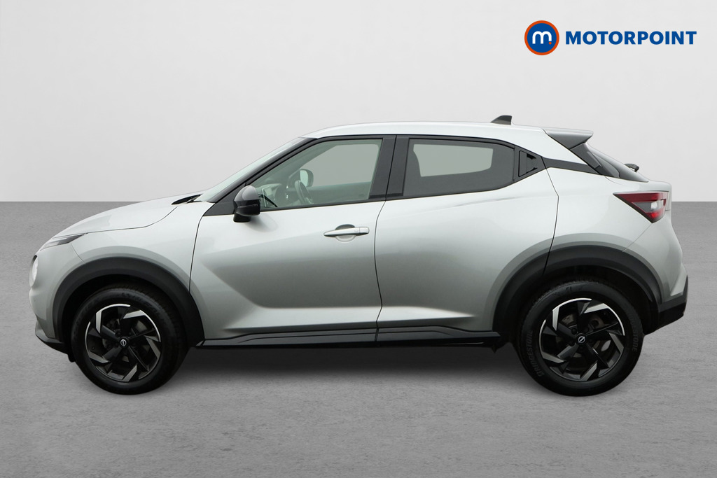 Nissan Juke N-Connecta Automatic Petrol SUV - Stock Number (1665102) - Passenger side