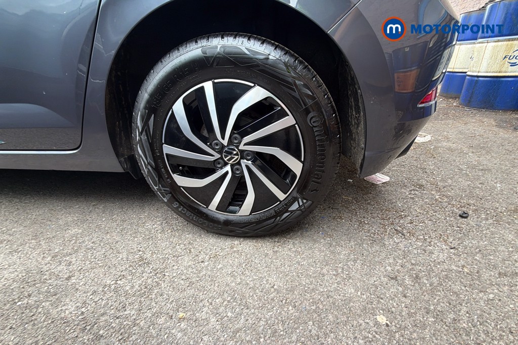 Volkswagen Polo Life Manual Petrol Hatchback - Stock Number (1665149) - 39th supplementary image