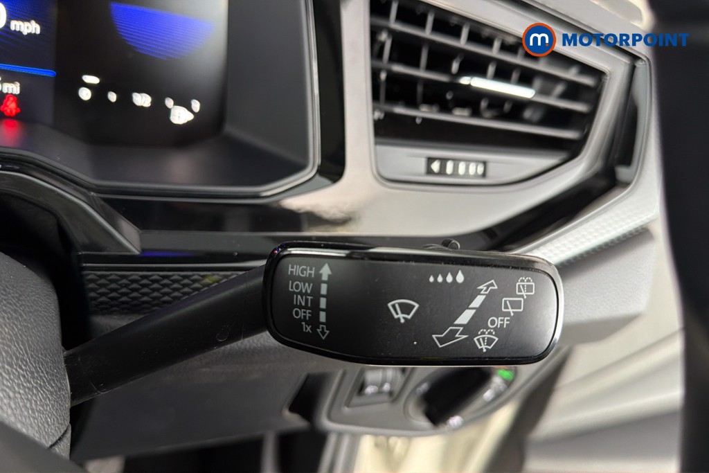 Volkswagen Polo Life Manual Petrol Hatchback - Stock Number (1665150) - 7th supplementary image