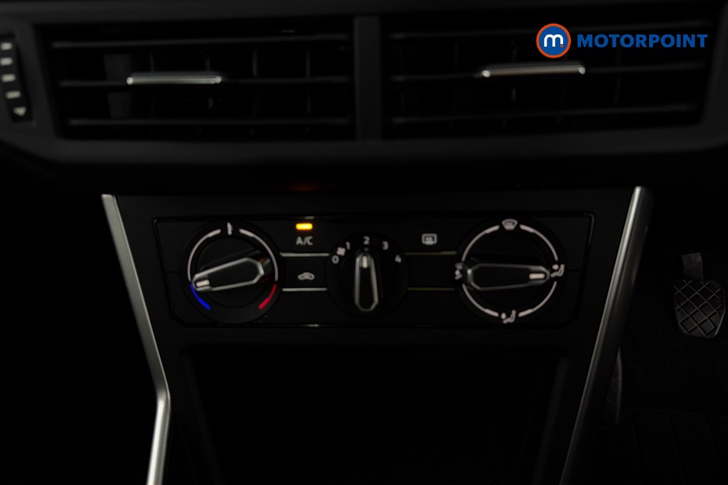 Volkswagen Polo Life Manual Petrol Hatchback - Stock Number (1665150) - 12th supplementary image