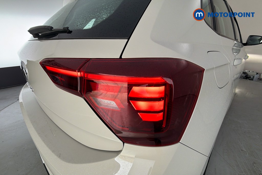Volkswagen Polo Life Manual Petrol Hatchback - Stock Number (1665150) - 38th supplementary image