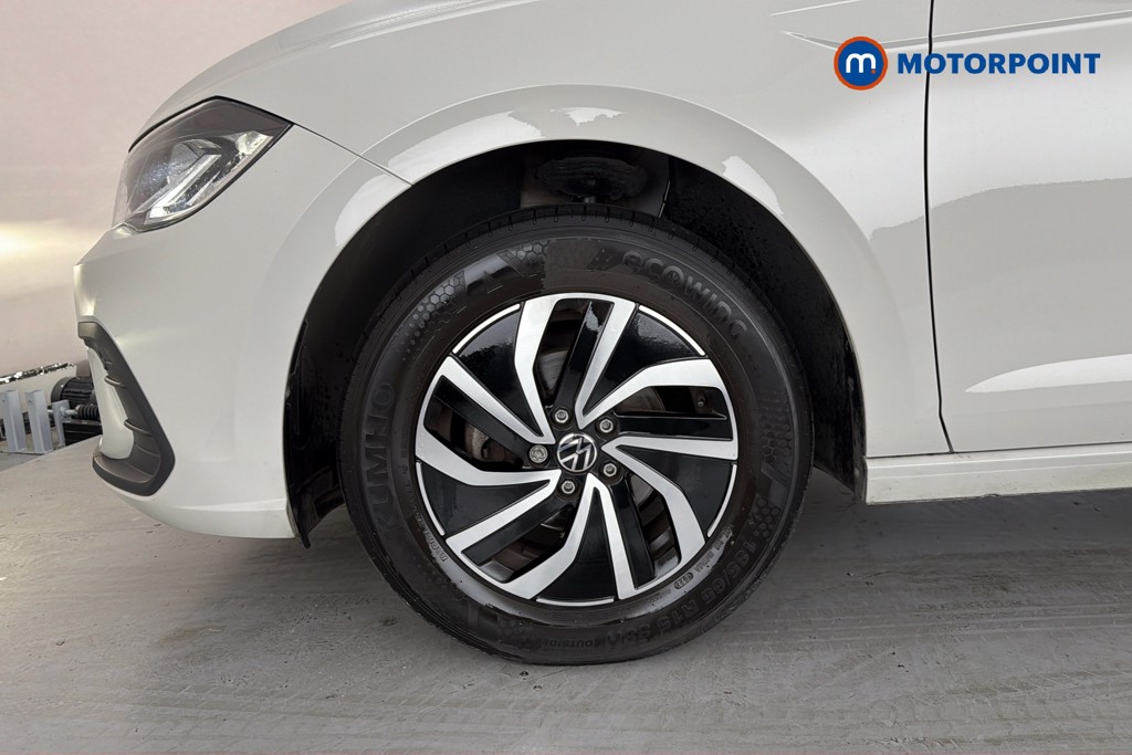Volkswagen Polo Life Manual Petrol Hatchback - Stock Number (1665150) - 47th supplementary image